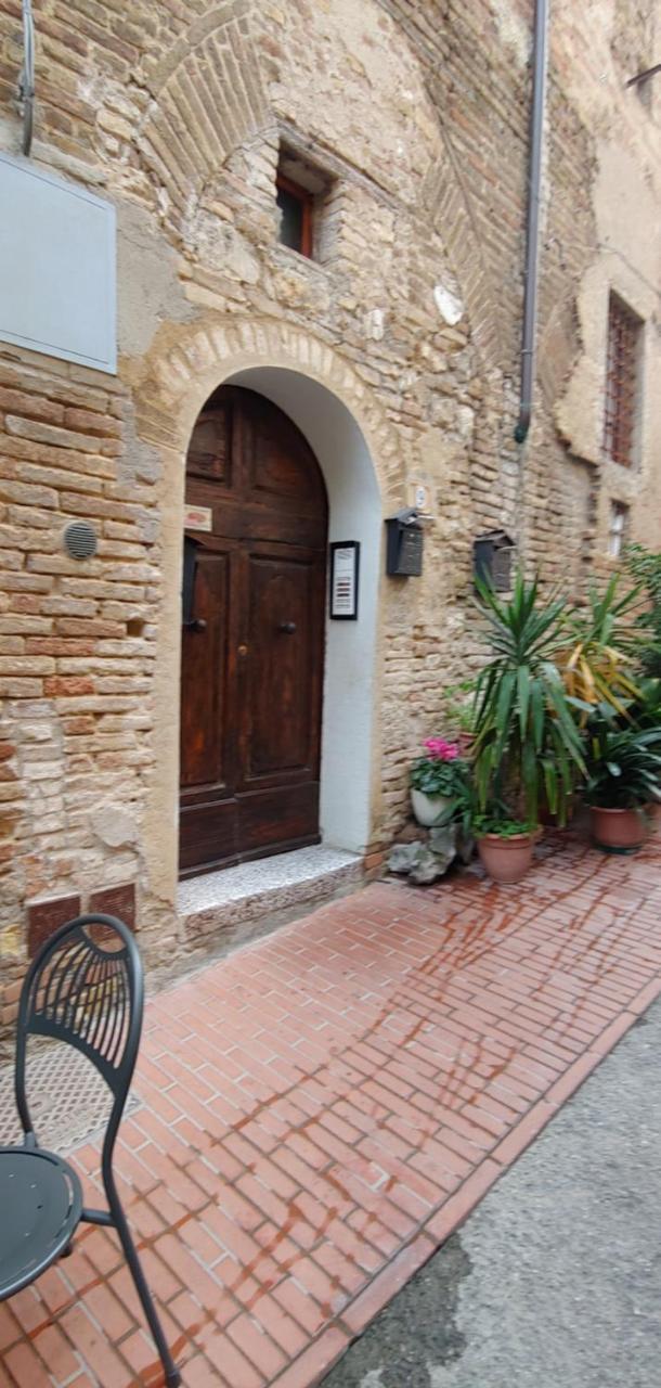 B&B Le Undici Lune San Gimignano Eksteriør bilde