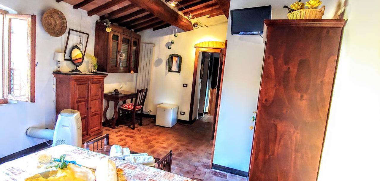B&B Le Undici Lune San Gimignano Eksteriør bilde