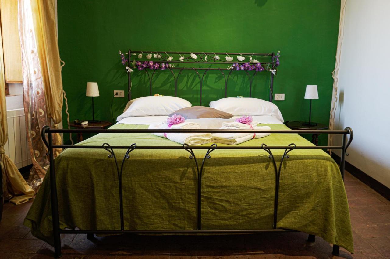 B&B Le Undici Lune San Gimignano Eksteriør bilde